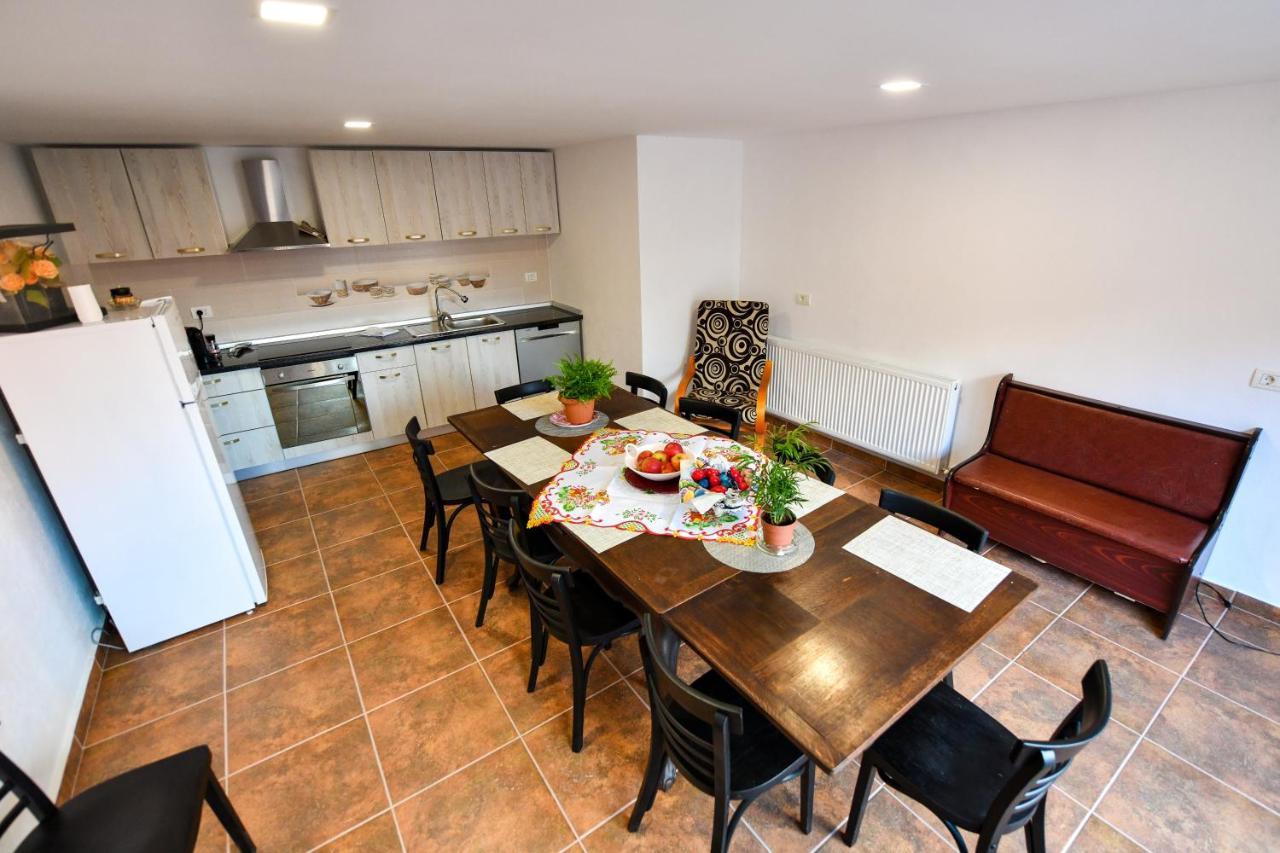 Tîrgu Ocna Villa Castellino מראה חיצוני תמונה